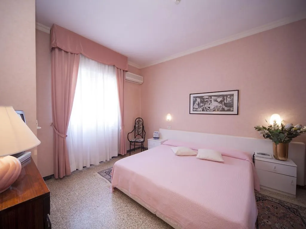 Hotel Aquila D'Oro Riccione Italien